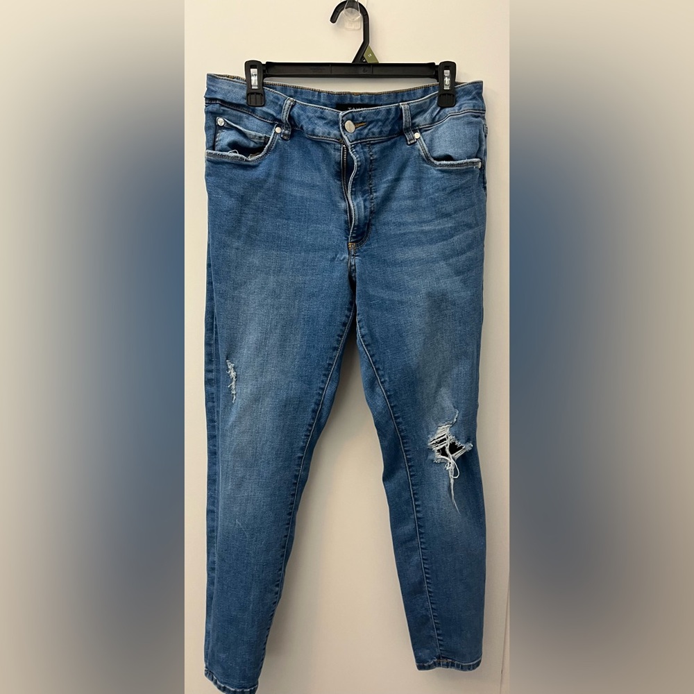 Tahari Kelly Mid-Rise Skinny Jeans - Denim Blue